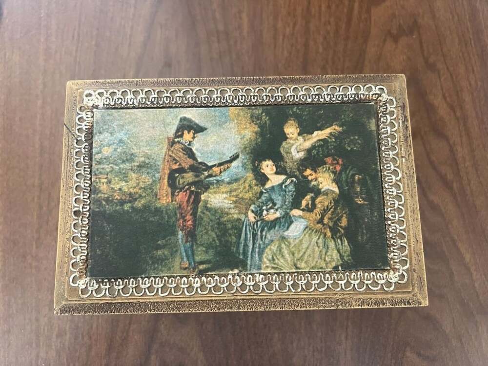 Vintage Ornate Wooden Trinket Box With Classical Art Print